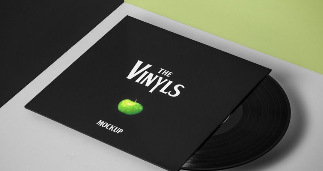 20+ free CD/DVD/Vinyl Schallplatten Cover Mockups für Designer