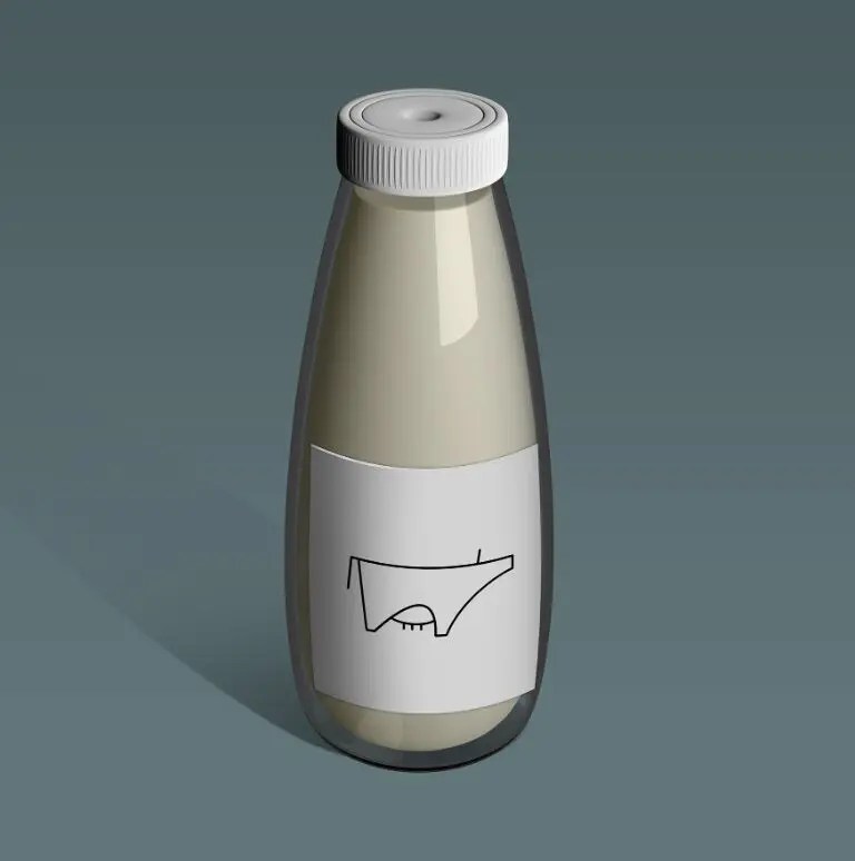 Free Bottle Mockup