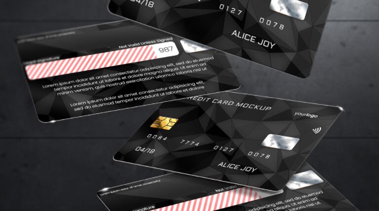 Realistic Credit Card Mockup PSD