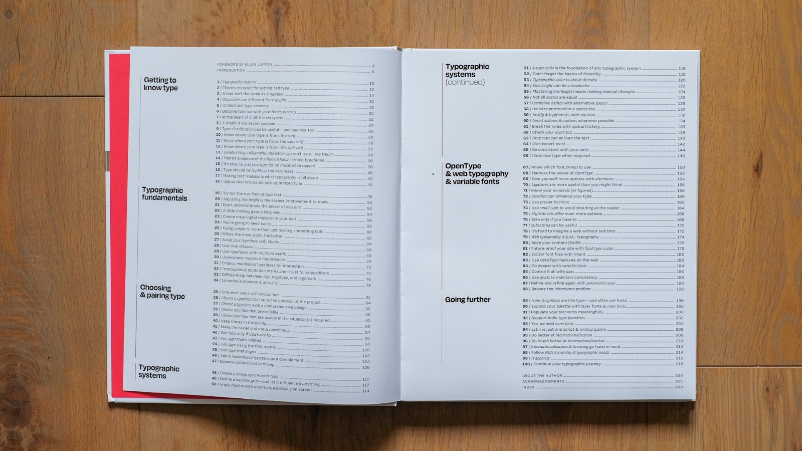 Photo of the Universal Principles of Typography book by Elliot Jay Stocks on Abduzeedo